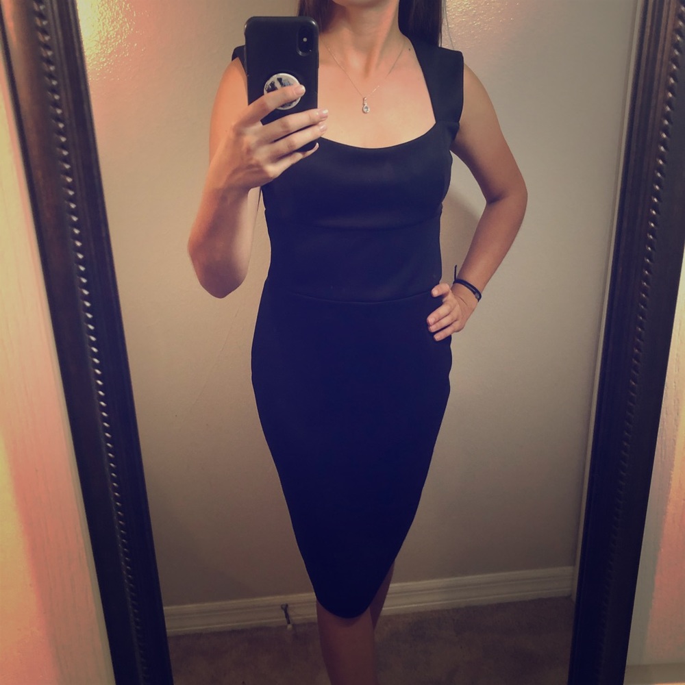Black Venus dress